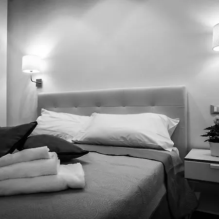 ゲストハウス Mr. Charlie Brown