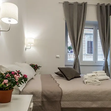 Mr. Charlie Brown ゲストハウス ローマ